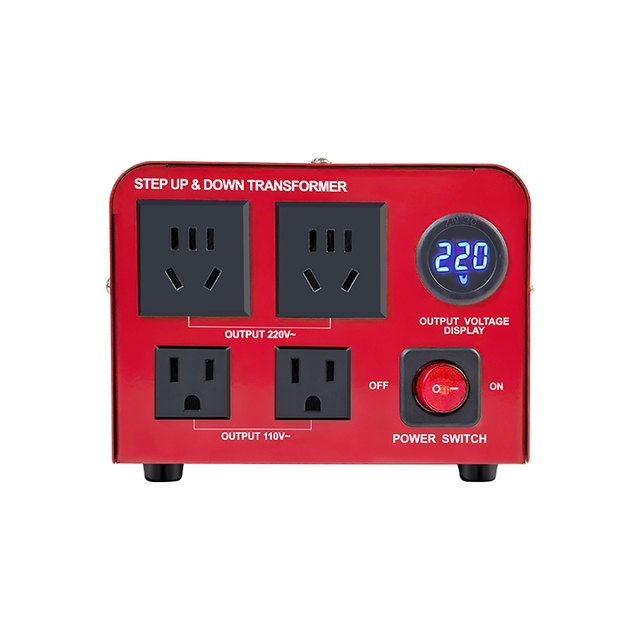 1500VA Multifunctional Transformer ከ 220 ቮ ወደ 110 ቮ እና ከ 110 ቮ ወደ 220 ቮ የቮልቴጅ መለዋወጥን ይደግፋል, ይህም ድንበር ተሻጋሪ የኤሌክትሪክ ዕቃዎችን በዓለም ዙሪያ ለመጠቀም ተስማሚ ያደርገዋል.